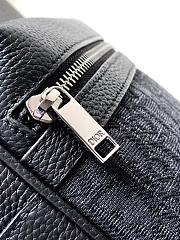 Dior Rider 2.0 Sling Bag in Black - 26x17x8cm - 2