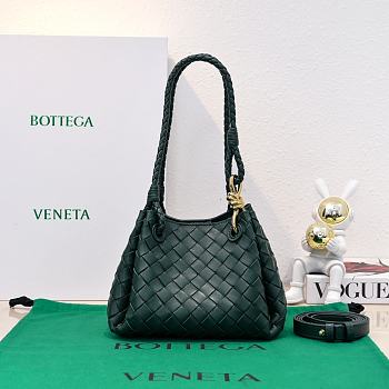 Bottega Veneta Small Parachute bag in green Intrecciato leather - 21x17x16.5cm