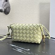 Bottega Veneta Mini Loop camera bag in Travertine - 17x10x6cm - 2