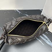 Bottega Veneta Mini Loop camera bag in Fondant - 17x10x6cm - 6