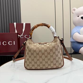 Gucci Diana small shoulder bag - 24x15x5cm