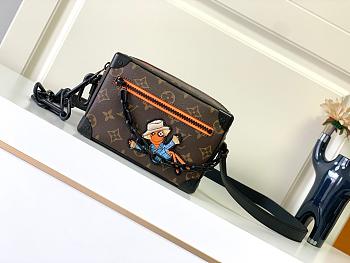 LOUIS VUITTON Monogram Mini Soft Trunk-18.5x13x8