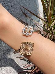 OPERA TULLE yellow and white gold bracelet set with mother of pearl - 5