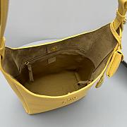 Miu Miu Large Leather Bucket Bag 23x30x13cm - 4