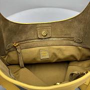 Miu Miu Large Leather Bucket Bag 23x30x13cm - 2