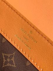 Louis Vuitton Dauphine Soft Bag Orange 24x17x9cm - 2