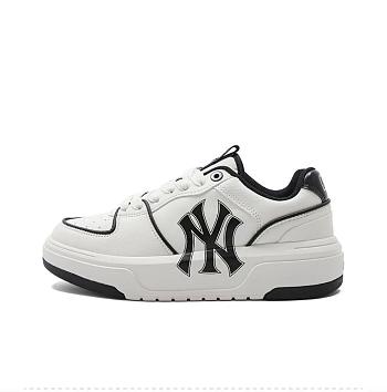 MLB Chunky Liner Classic Monogram New York Yankees Off-White
