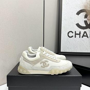 CHANEL Trainers in Mixed Fibers, Suede Calfskin & Calfskin oo1
