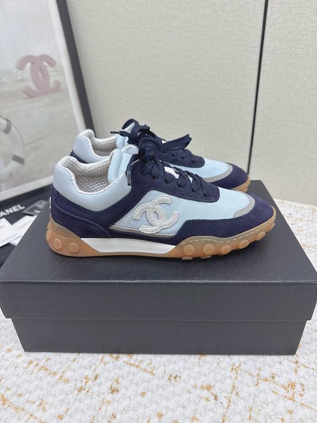 CHANEL Trainers in Mixed Fibers, Suede Calfskin & Calfskin 002 - 1