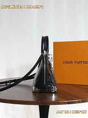 Louis Vuitton M27812 New Alma Trunk BB 22x19x11cm - 3