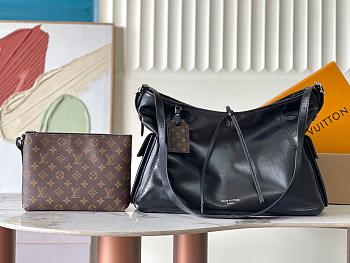 Louis Vuitton  CarryAll Vibe MM 45x29x20