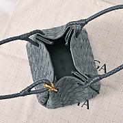 Bottega Veneta  Nappa Intrecciato Small Parachute Shoulder Bag Black 21x17x16.5cm - 2