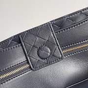 Bottega Veneta Medium Andiamo Fondant Handbag, Black, 32cm - 4