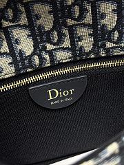 Dior Médaillon Small Flap Bag with Chain  21x12x5.5 - 4