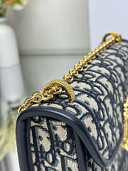 Dior Médaillon Small Flap Bag with Chain  21x12x5.5 - 3
