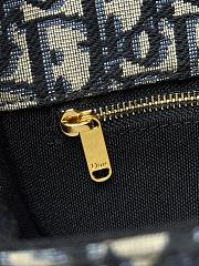 Dior Médaillon Small Flap Bag with Chain  21x12x5.5 - 2
