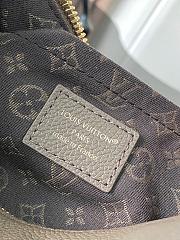 Louis Vuitton Express PM   26x17x13.5cm - 2