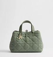 Medium Dior Toujours Bag Cedar Green Macrocannage Suede Goatskin 28.5x19x21.5 - 4